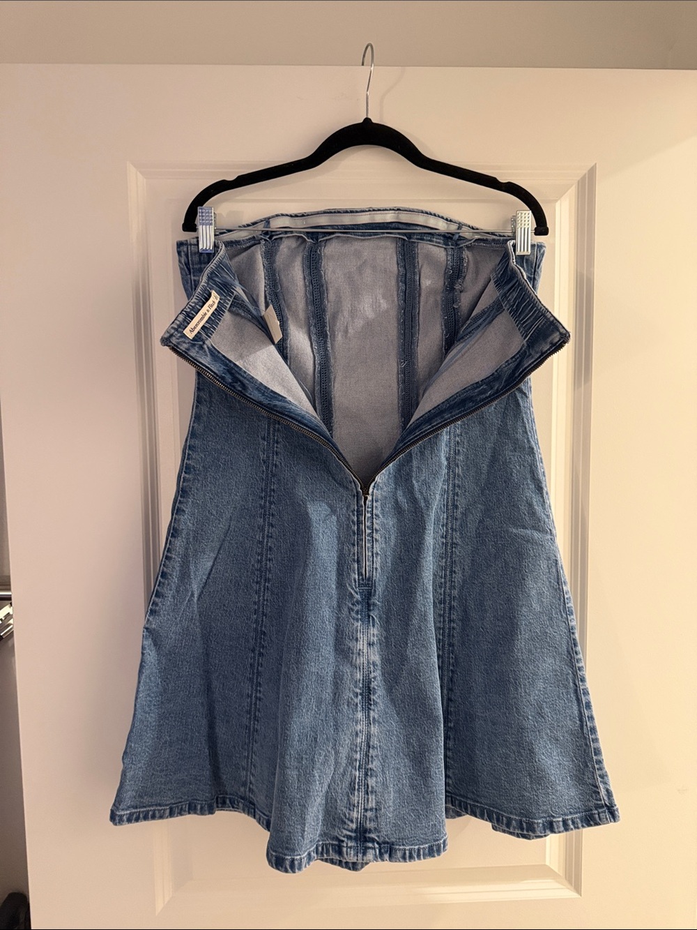 Abercrombie & Fitch Strapless Denim Mini Dress - Light Blue - Picture 5 of 5
